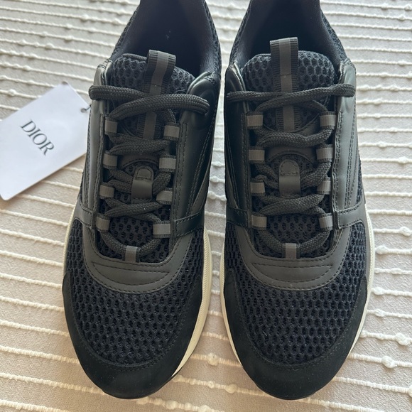 Too small for me - Picture 3 of 5